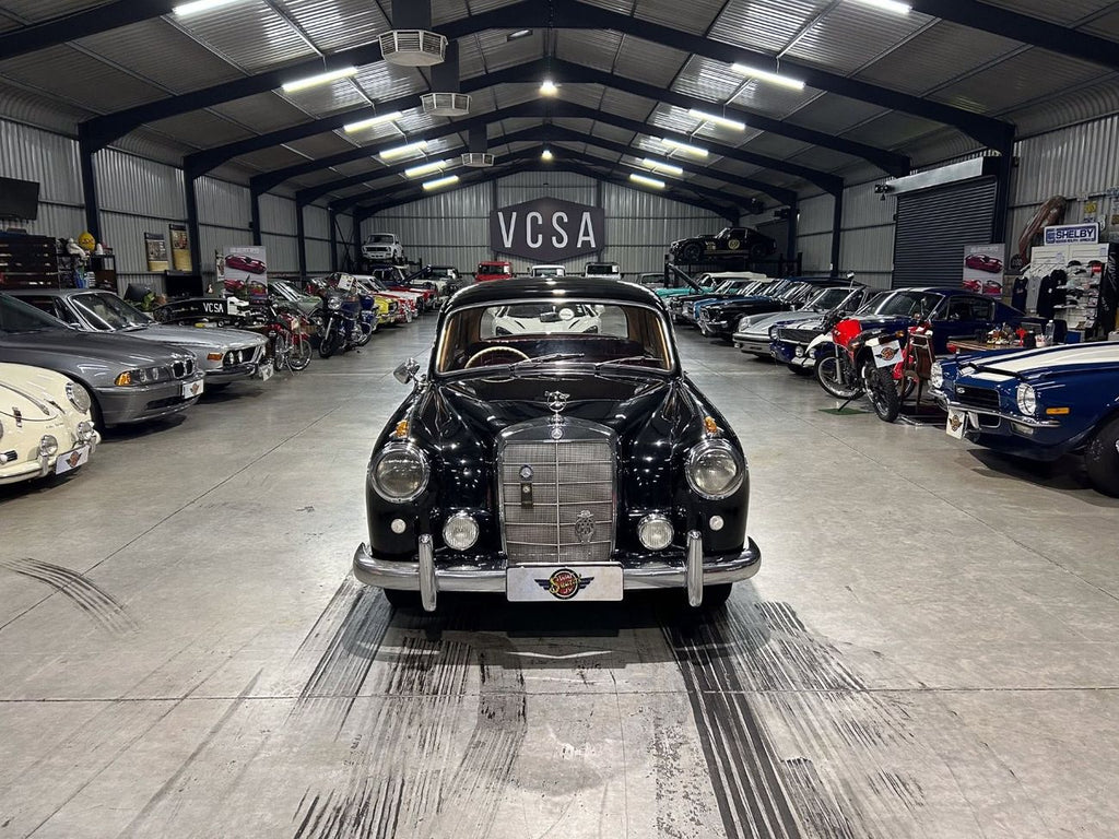 1958 Mercedes-Benz Ponton 220S