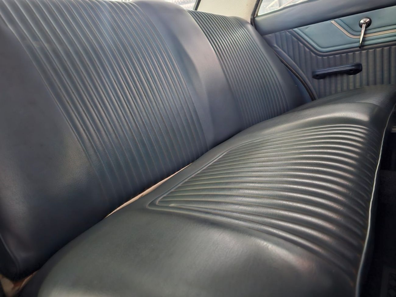 1966 Ford Corsair V4 Estate