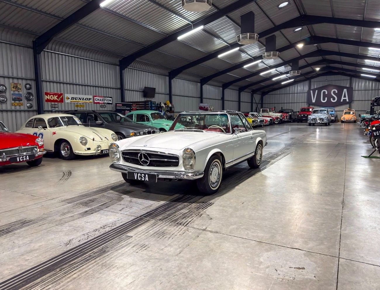 1969 Mercedes-Benz SL 280 Manual