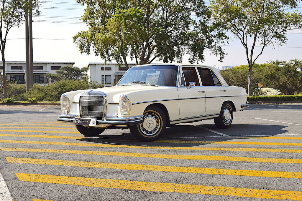 1971 Mercedes-Benz W108 280S (auto)