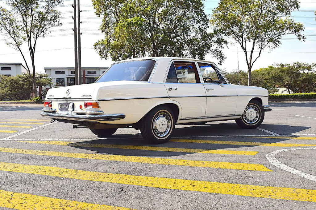 1971 Mercedes-Benz W108 280S (auto)