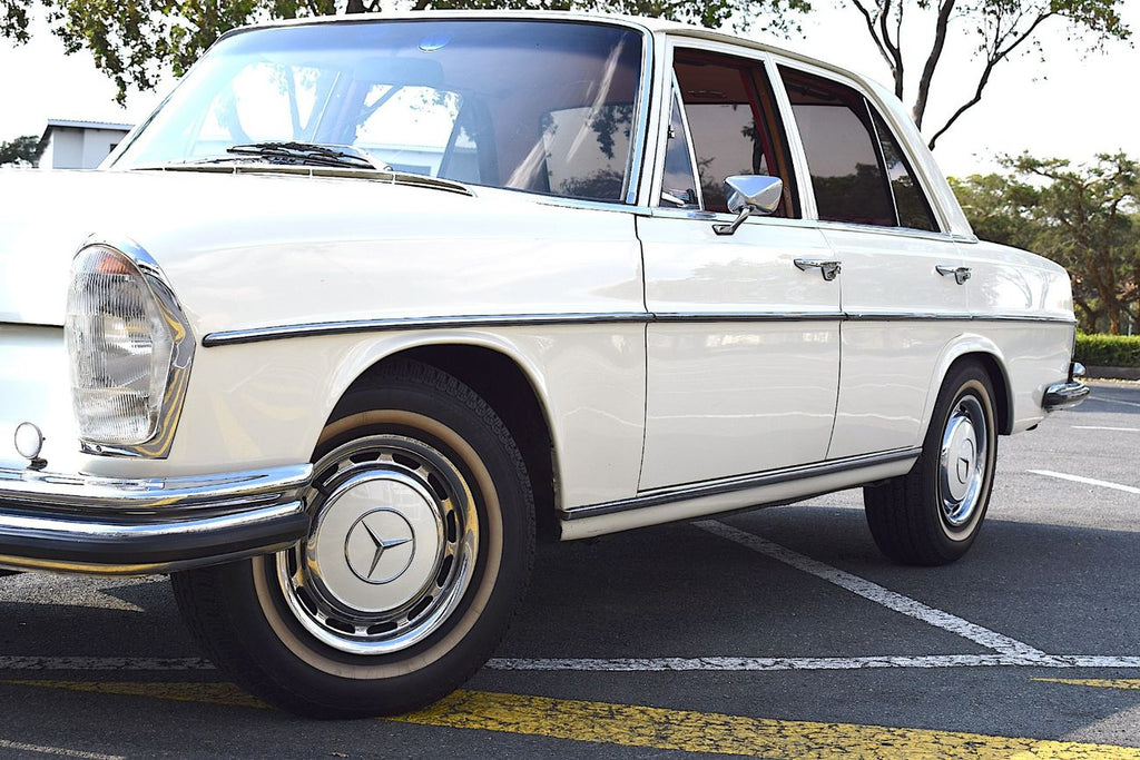 1971 Mercedes-Benz W108 280S (auto)