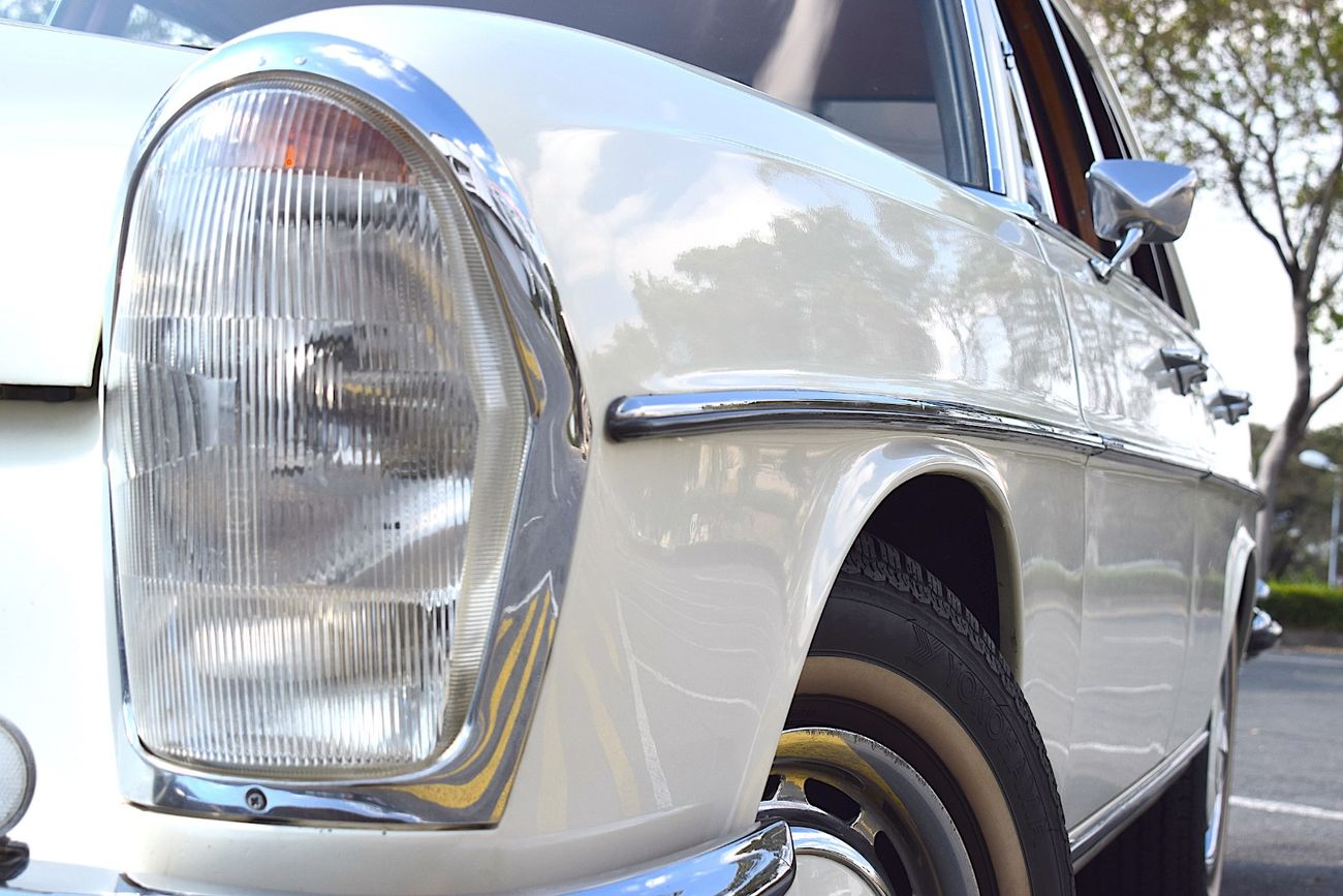 1971 Mercedes-Benz W108 280S (auto)