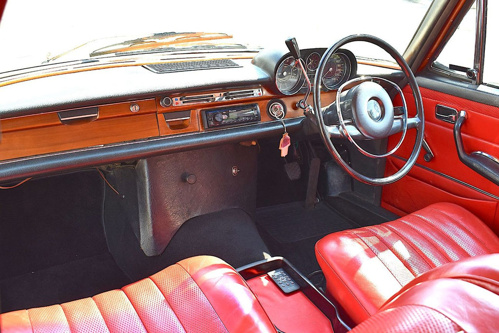 1971 Mercedes-Benz W108 280S (auto)