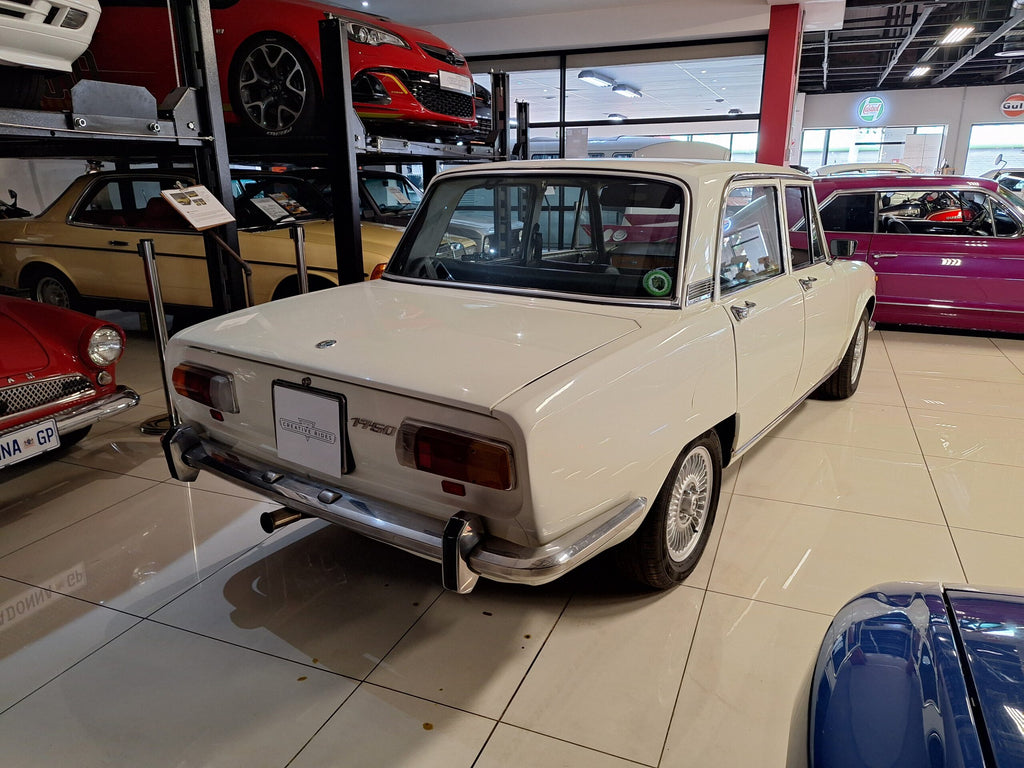 1972 Alfa Romeo 1750 Berlina - image 6