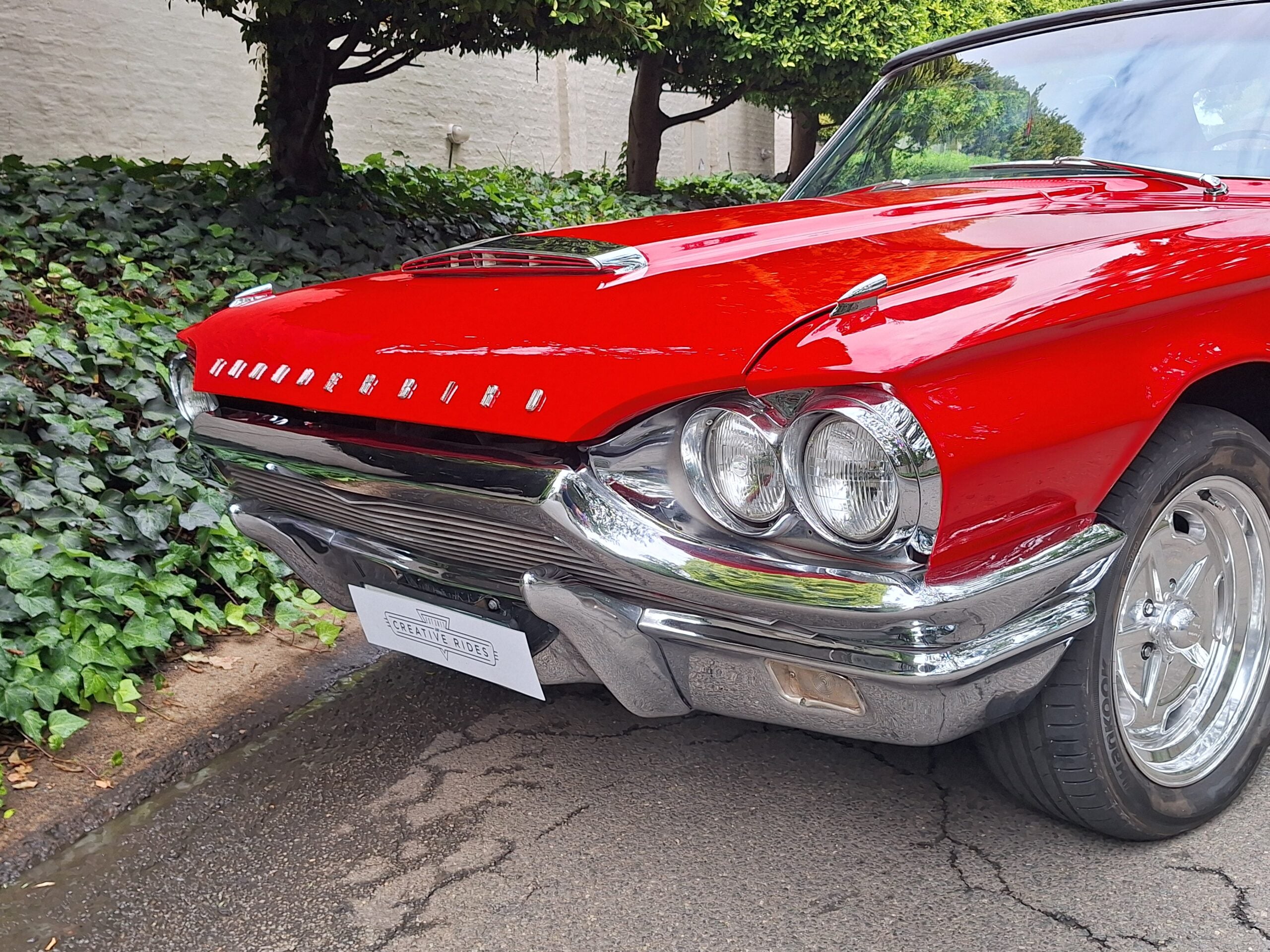 1964 Ford Thunderbird - image 7