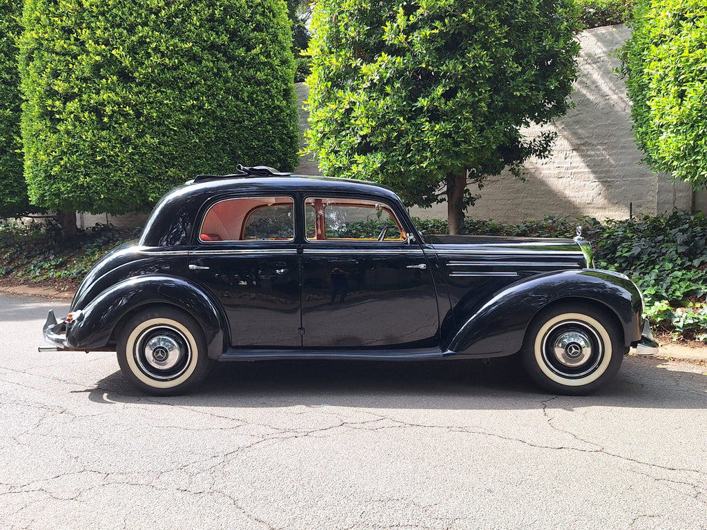1952 Mercedes Benz 220 W187 Sedan - image 5