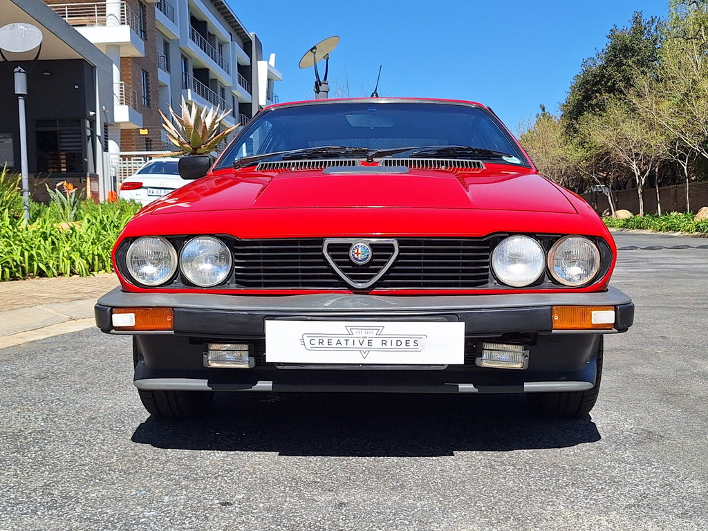 1981 Alfa Romeo 2.5 GTV - image 6
