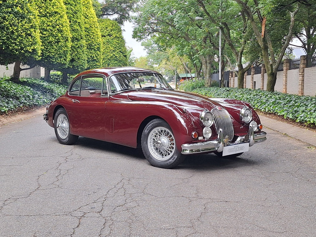 Jaguar XK 150 FHC (Fixed Head Coupe) - image 2