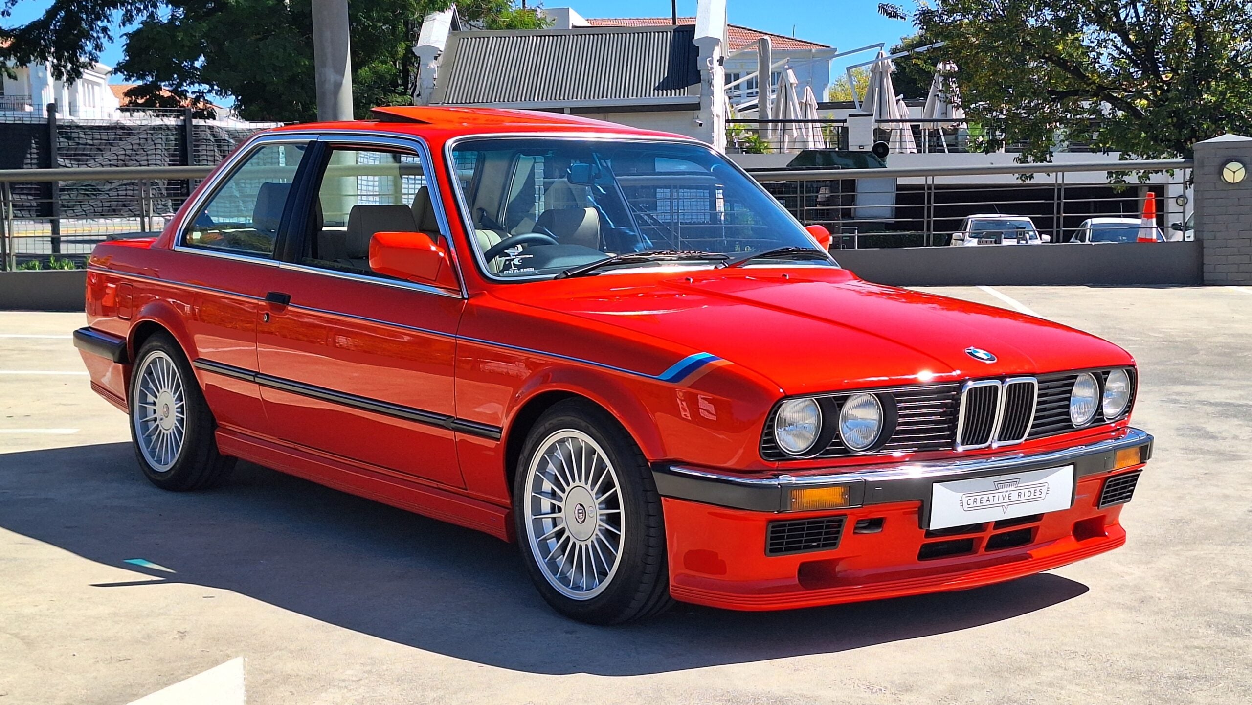 BMW 333i E30 - image 4