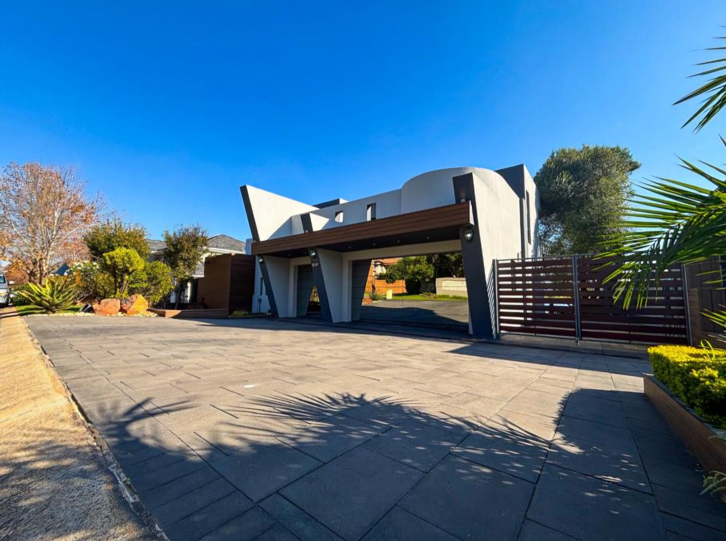 4 Bedroom House For Sale in Rynfield - Rynfield