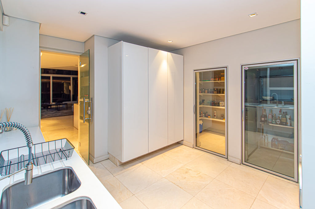 5 Bedroom House For Sale in Bedfordview - Bedfordview