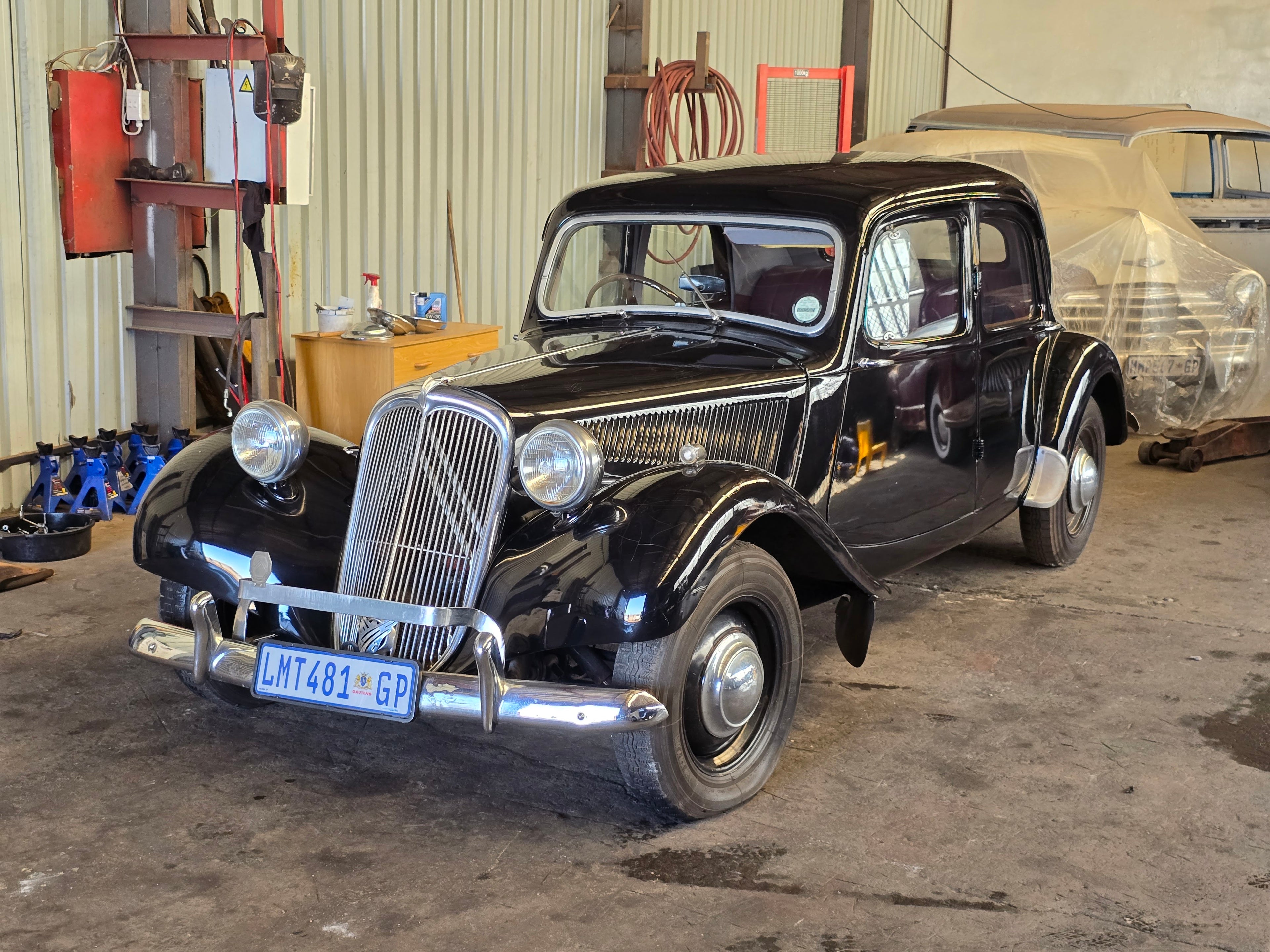 1955 Citroen Traction Avant South Africa - photo 2