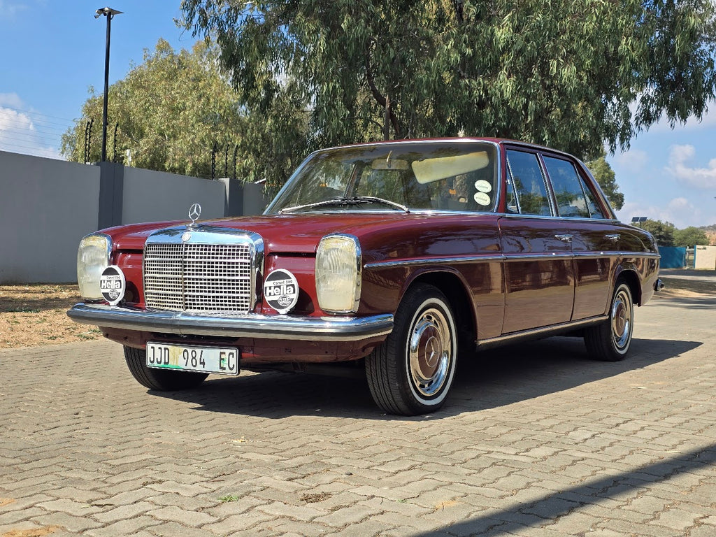 1975 Mercedes Benz South Africa - photo 2
