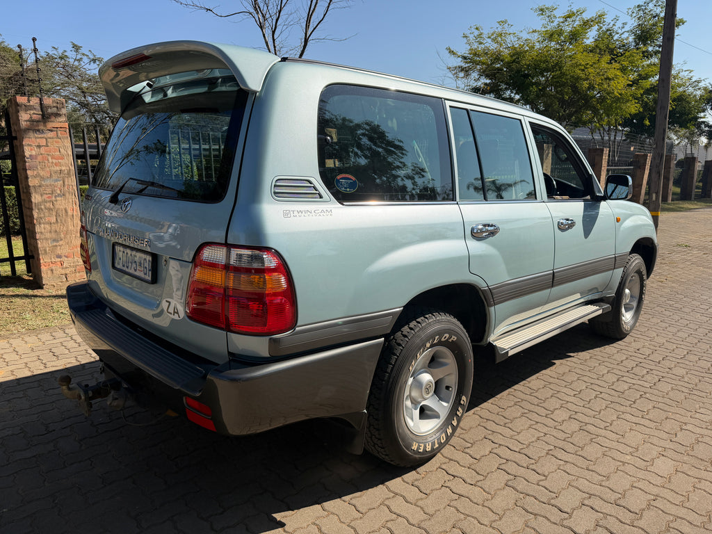 2001 Toyota Land Cruiser 100 Series 50th Anniversary South Africa - photo 8