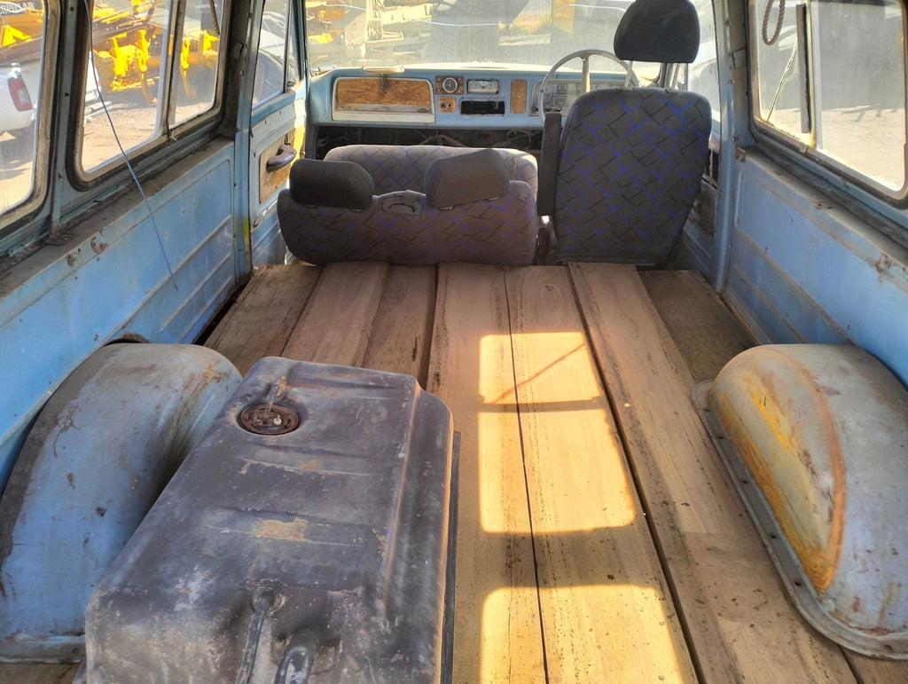 1966 Chevrolet Suburban South Africa - photo 6