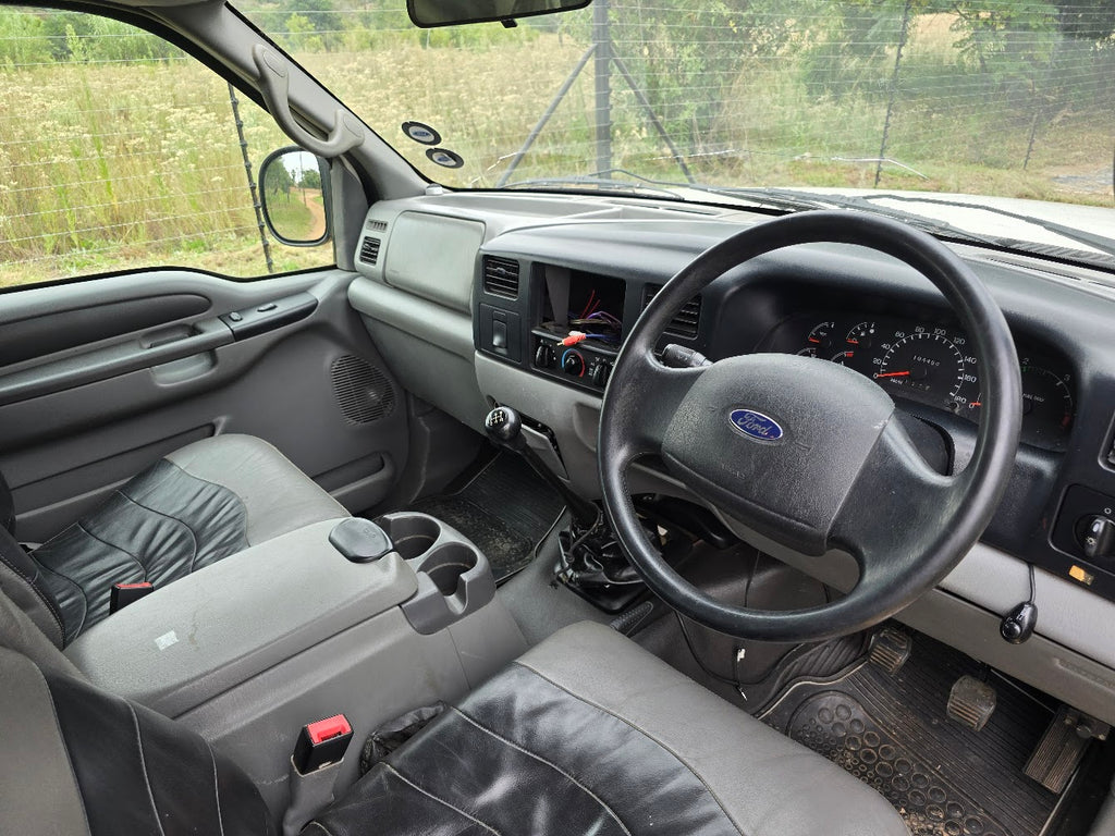 2005 Ford F250 4X4 South Africa - photo 8