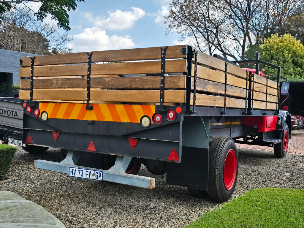 1967 International Harvester loadstar South Africa - photo 4