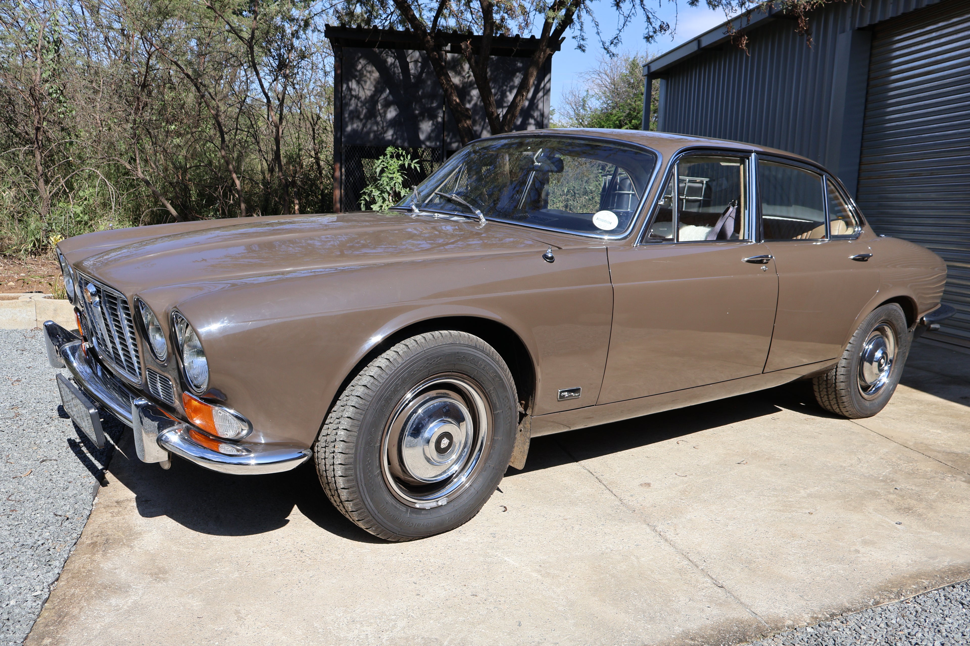 1971 Jaguar XJ6 South Africa - photo 2