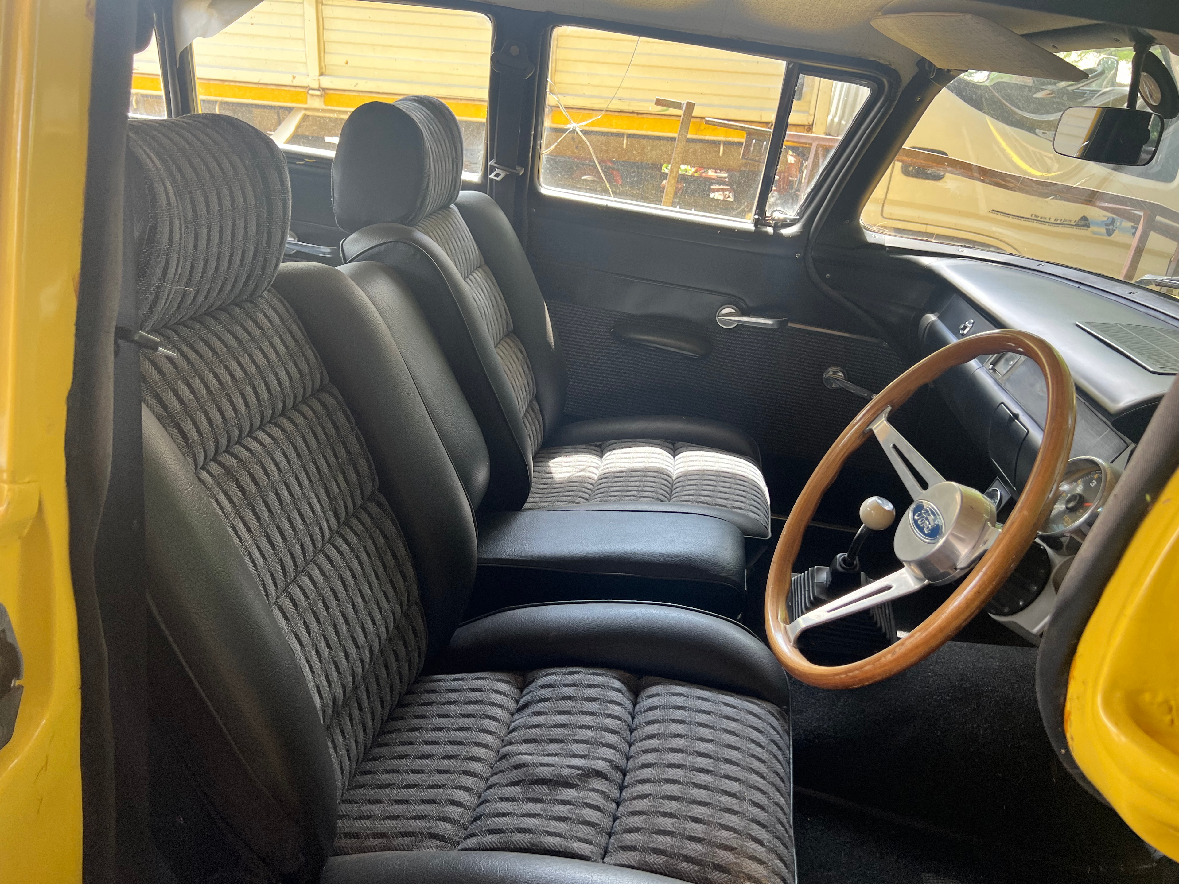 1957 Ford Fairlane South Africa - photo 3
