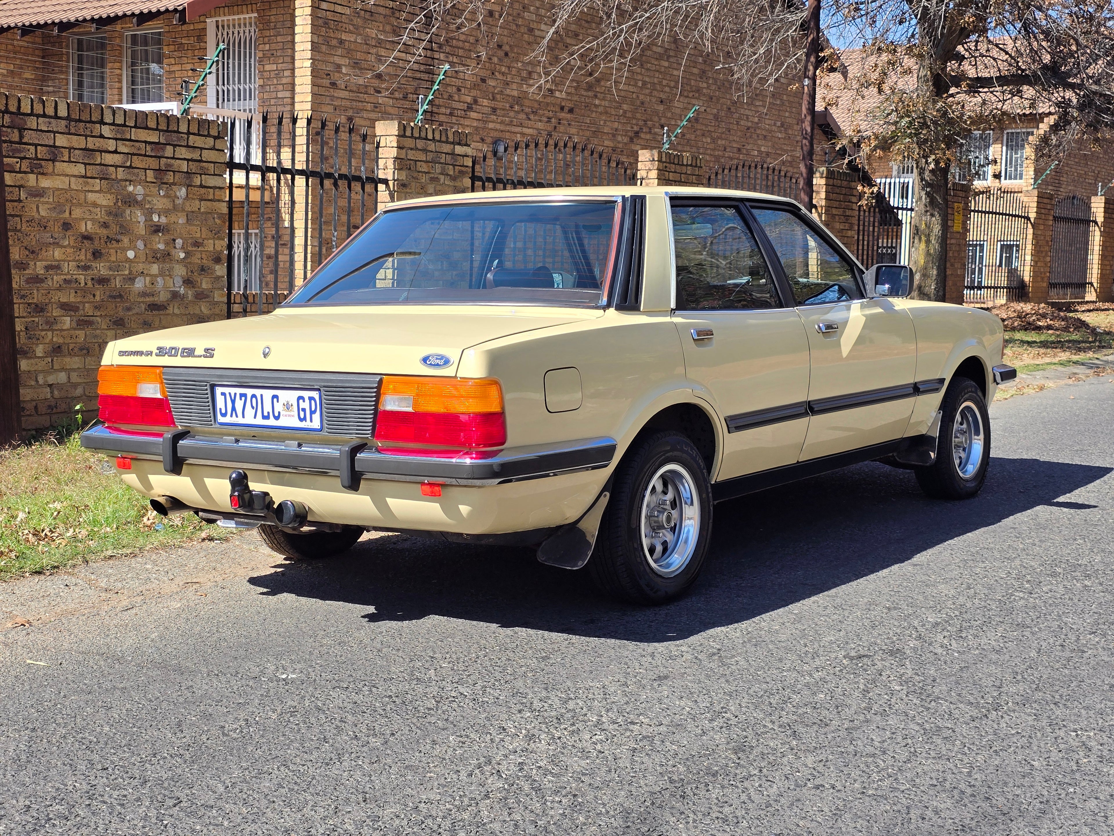 1981 Ford Cortina 3.0 GLS South Africa - photo 7