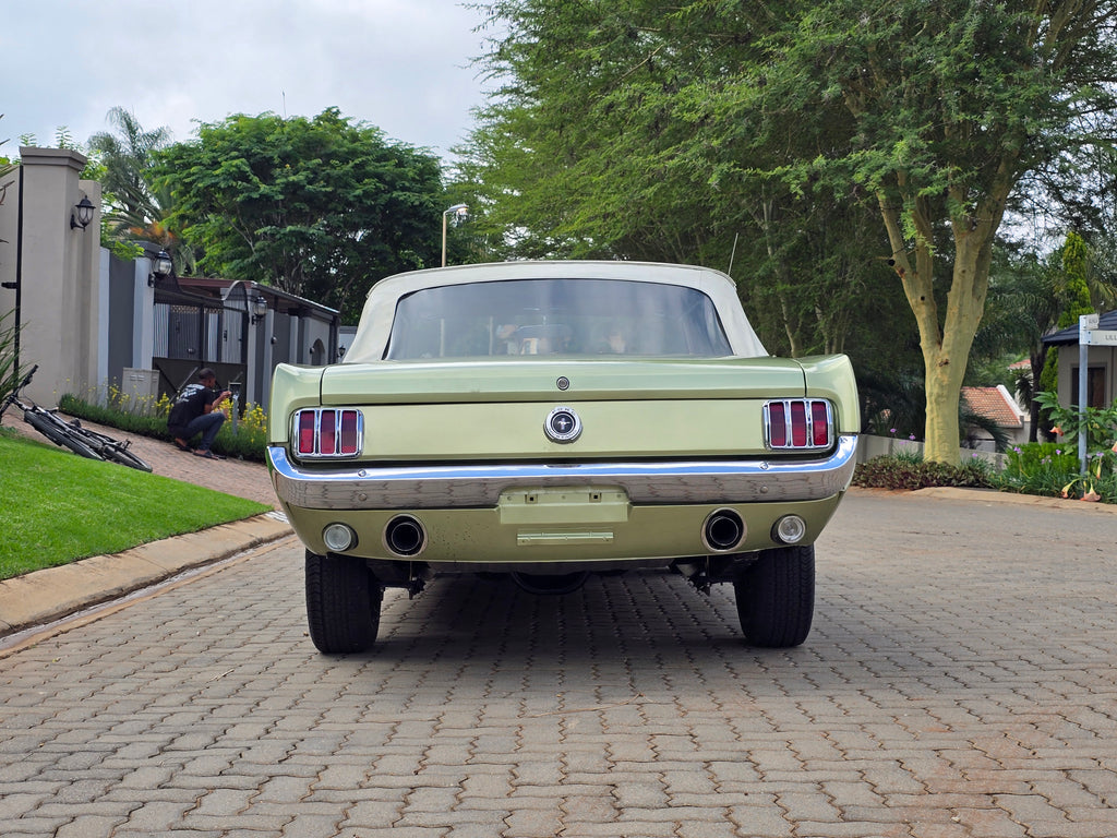 1965 Ford Mustang South Africa - photo 7