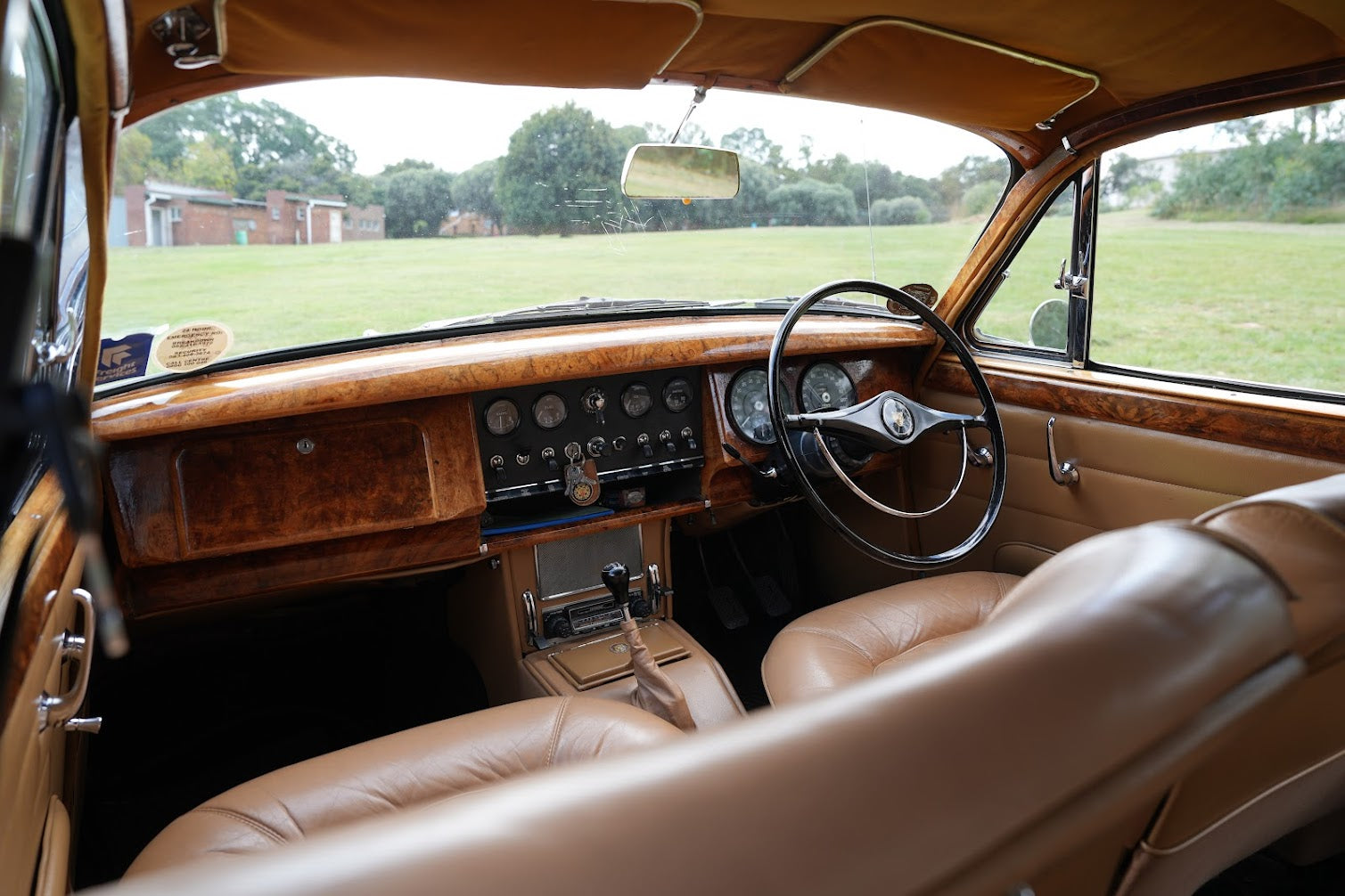 1965 Jaguar MKII 3.8 Overdrive South Africa - photo 5