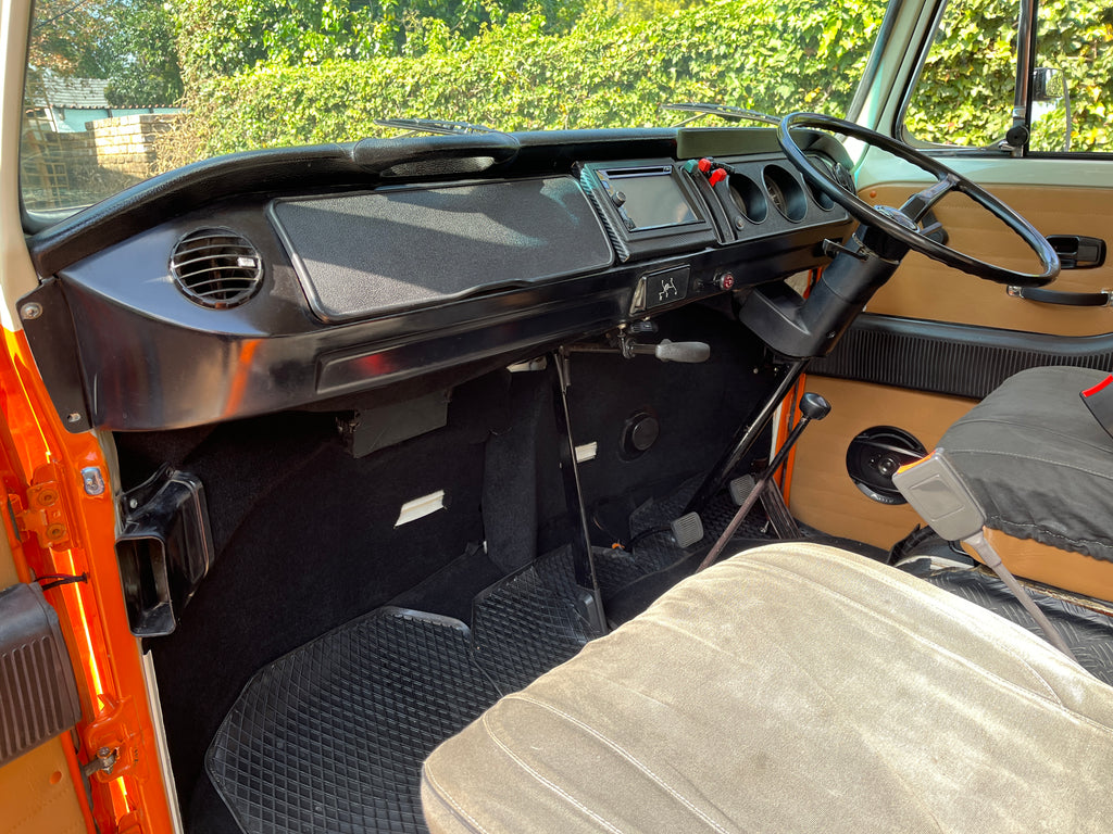 1974 Volkswagen Baywindow Kombi 2L South Africa - photo 9