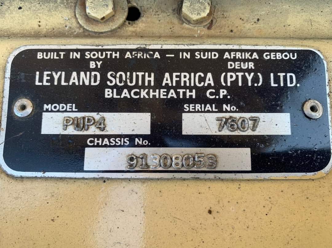 1973 Land Rover Series III 109 inch Station Wagon South Africa - photo 3