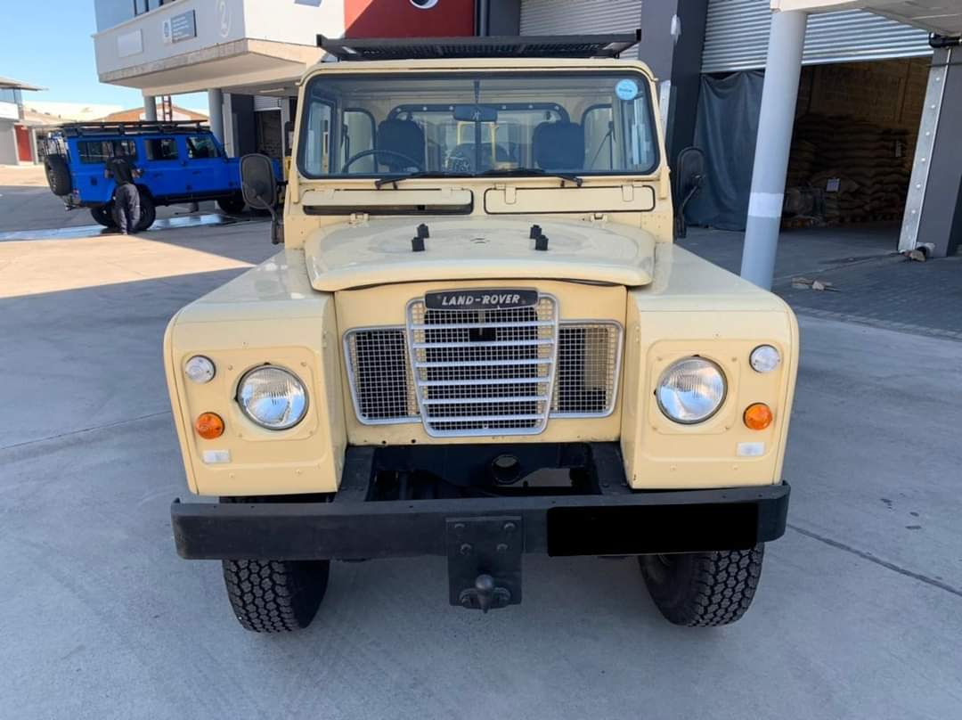 1973 Land Rover Series III 109 inch Station Wagon South Africa - photo 6
