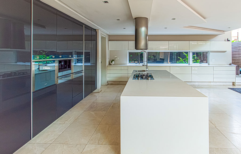 5 Bedroom House For Sale in Bedfordview - Bedfordview