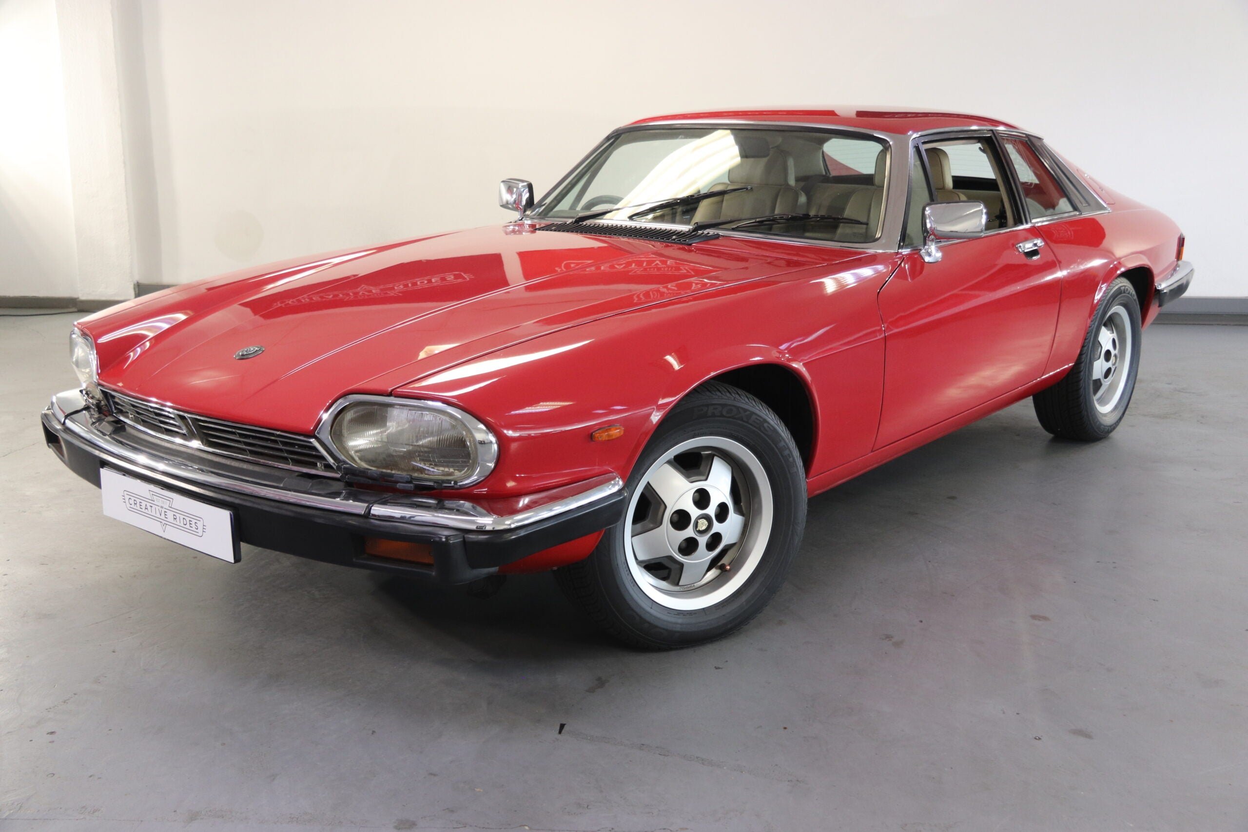 1990 Jaguar XJ-S - image 5