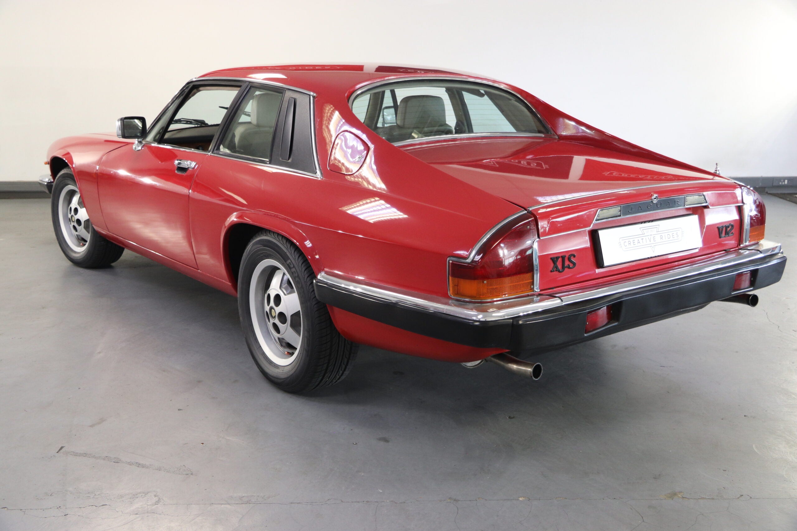 1990 Jaguar XJ-S - image 7
