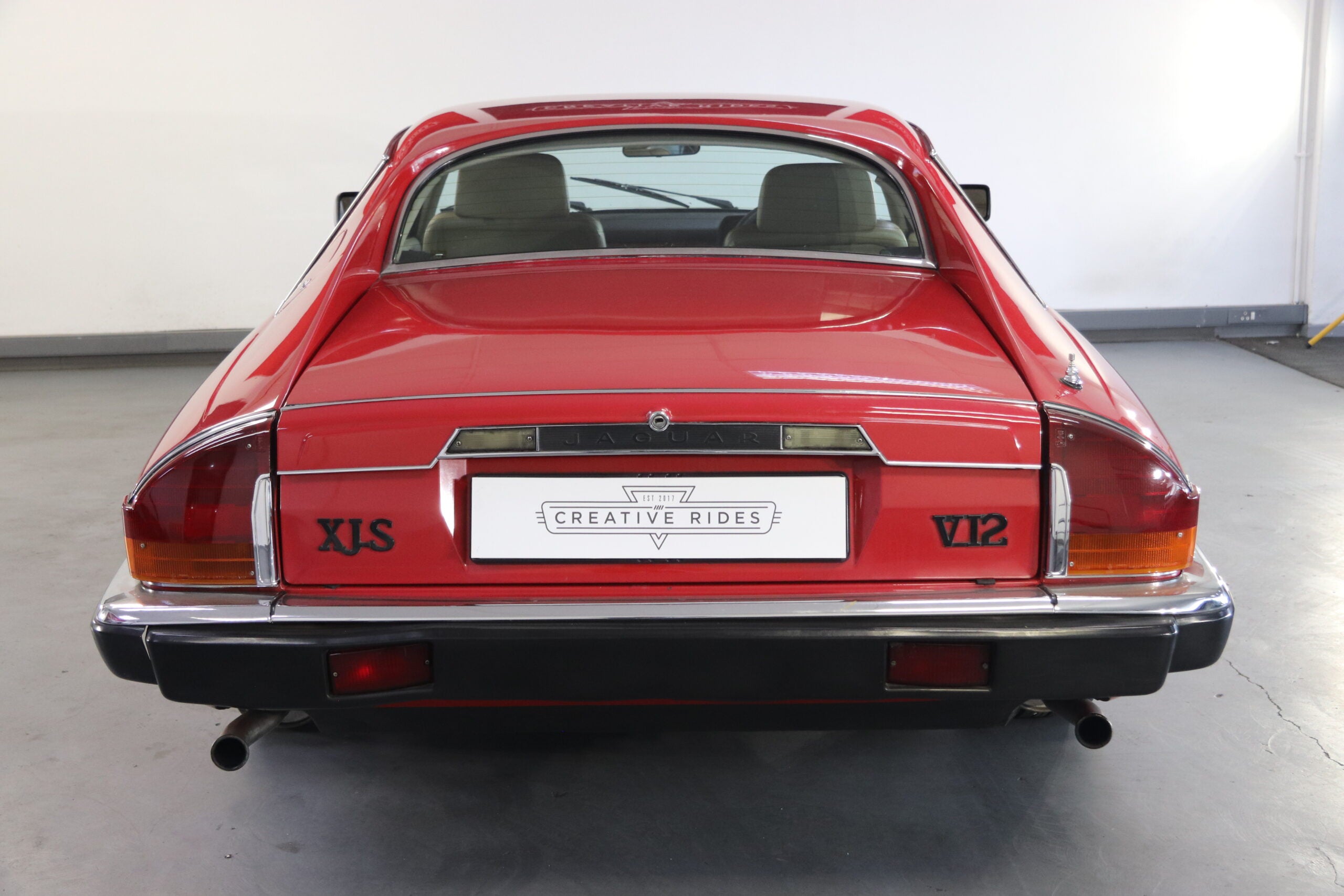 1990 Jaguar XJ-S - image 8