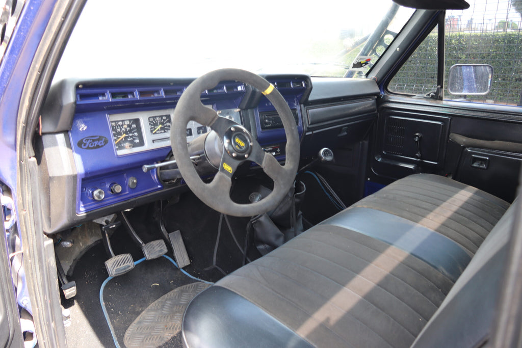 1985 Ford F350 Pick-Up - image 7