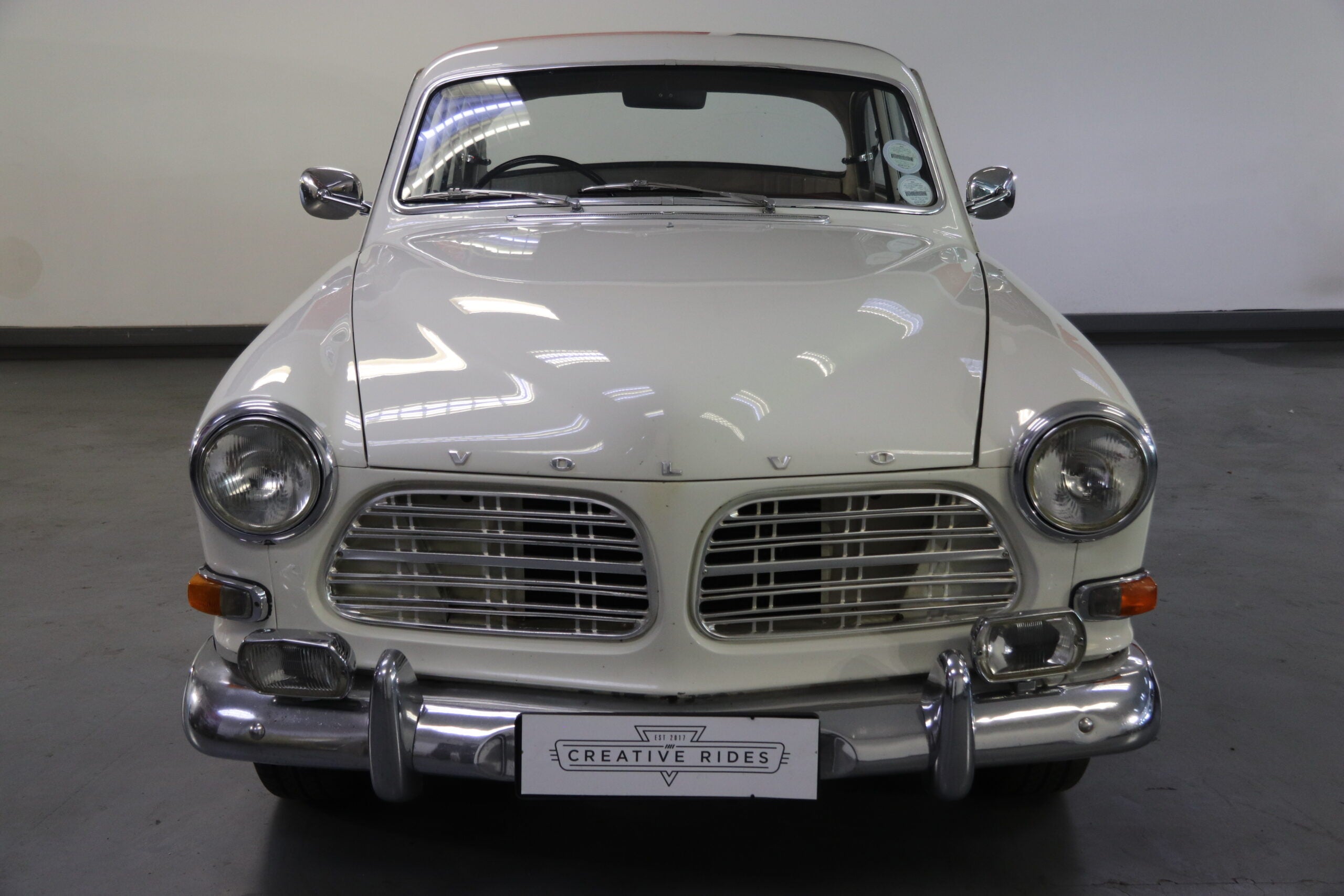 1969 Volvo 122S Amazon - image 4