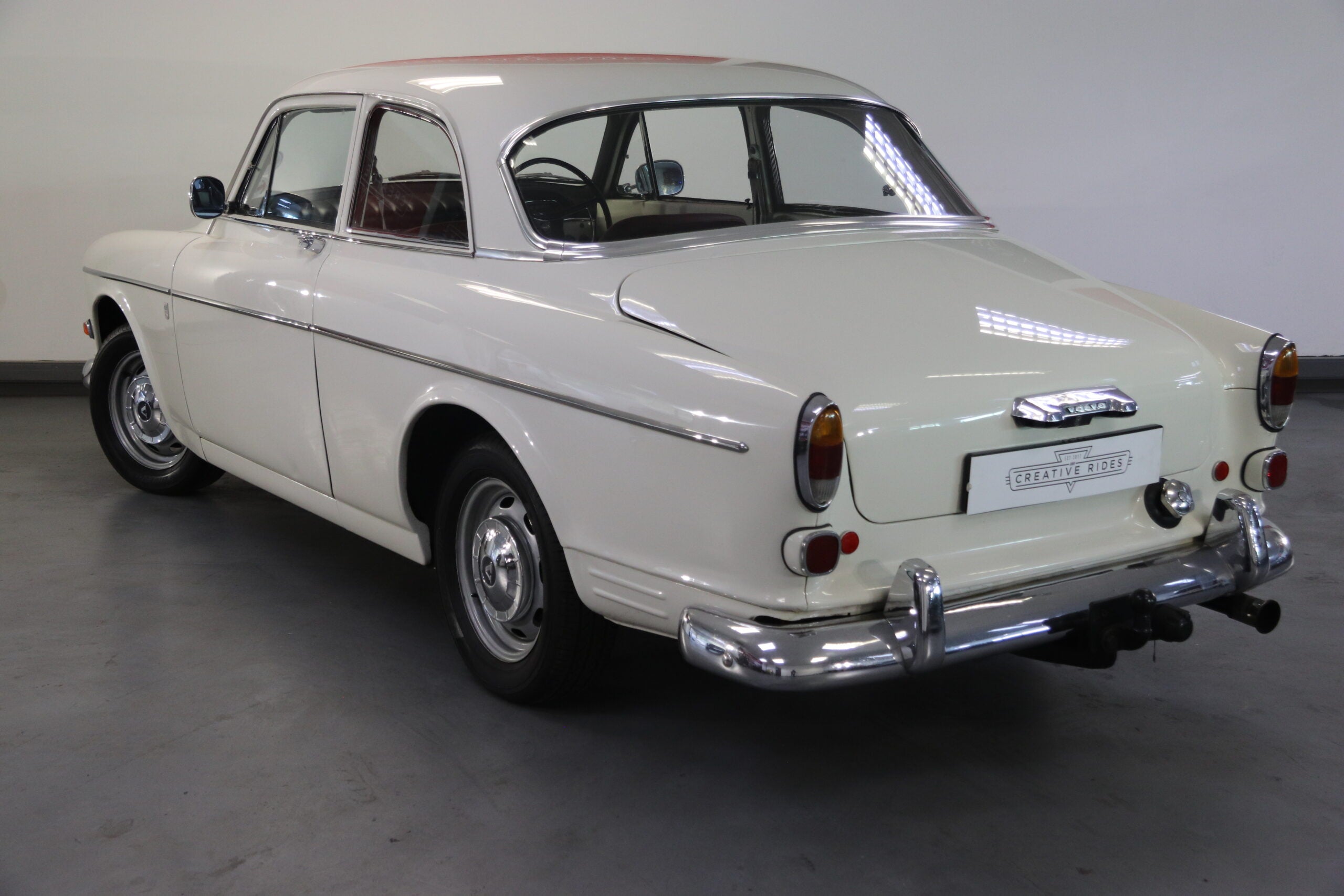 1969 Volvo 122S Amazon - image 7